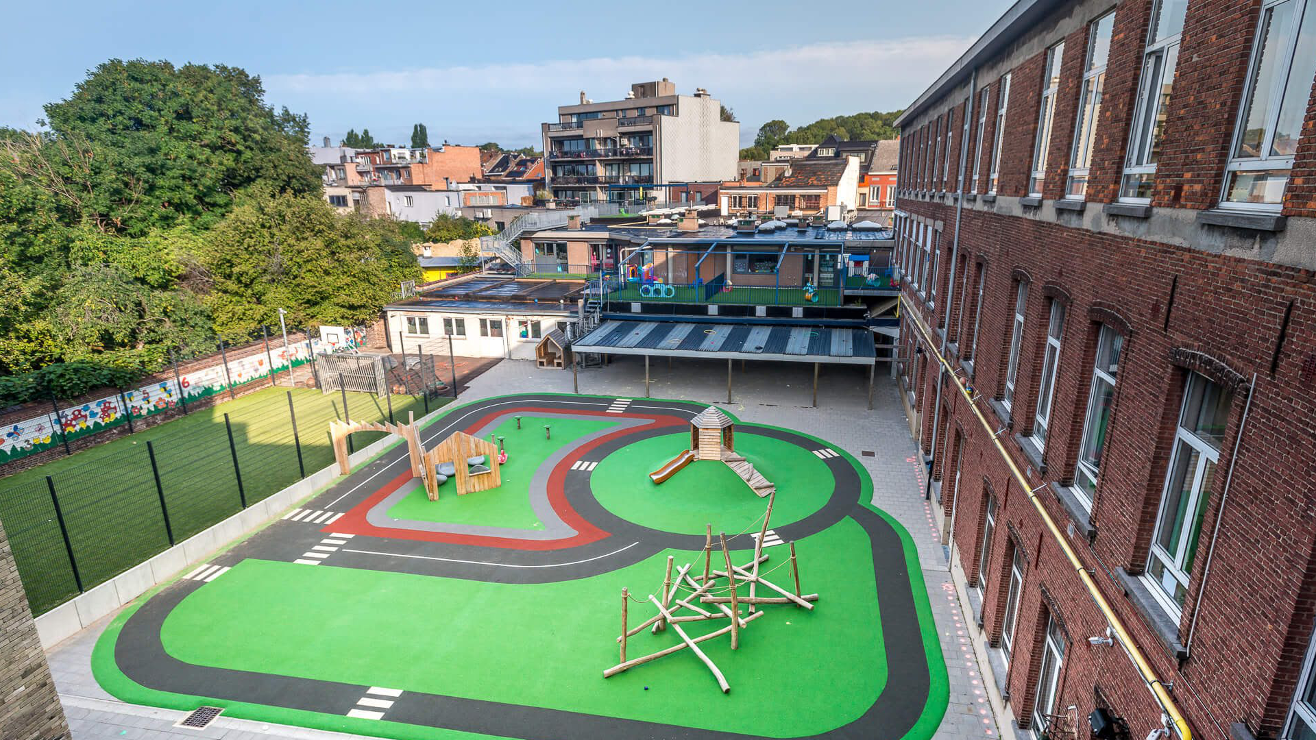 Speelplaats school Leo XIII in Neder-over-Heembeek